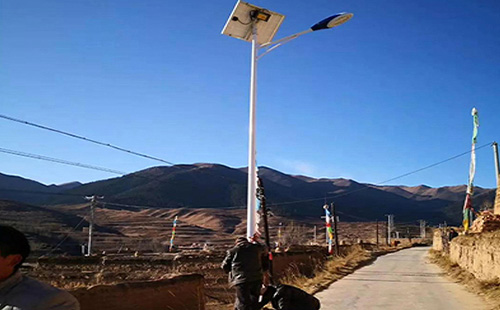 疏附智慧路灯安装必备设计要素：打造高效智能的城市照明系统